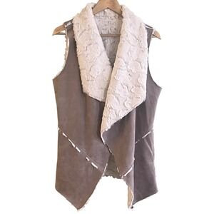 Altar'd State Woman's Tan Faux Fur Suede Soft Open Vest Large Boho Sherpa Alpine